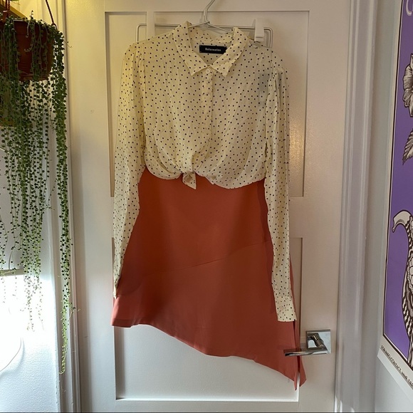 LAST CALL Wolford Asymmetric stretch skirt in mid coral - Picture 2 of 10